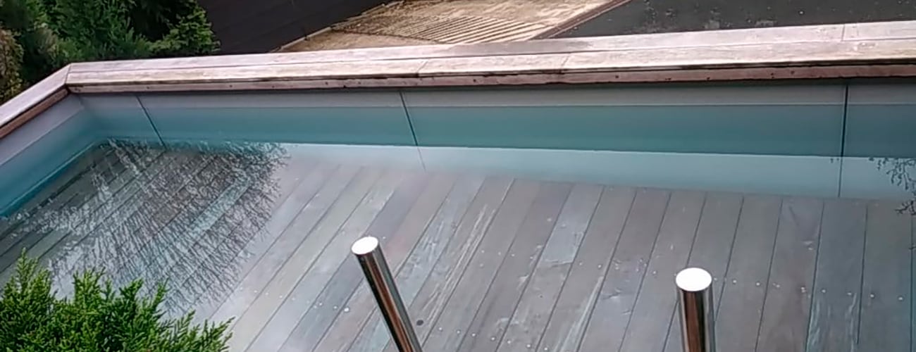 Une piscine à fond mobile à Paris banlieue chic
